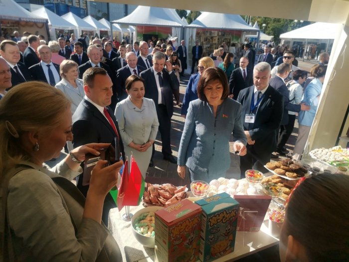 От деловых диалогов к реальным контрактам: ОАО «Красный пищевик» принимает участие в III Белорусско-узбекском женском бизнес-форуме.